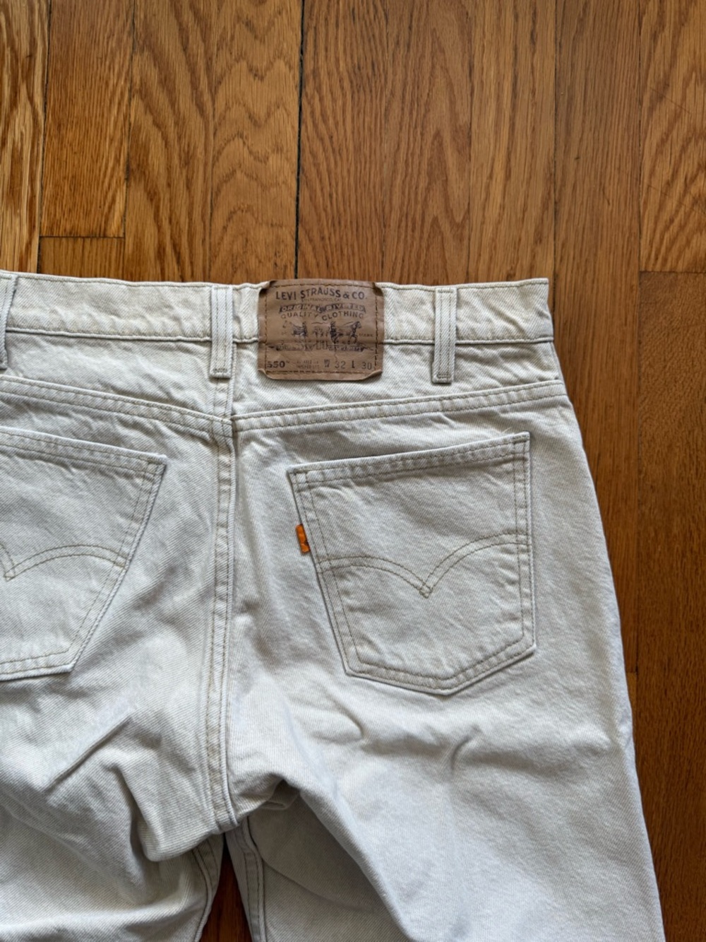 VINTAGE Levi's ORANGE TAB 550 Men's Off-White Straight Jeans